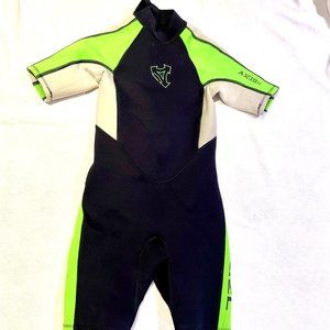 Excel Youth Spring Wetsuit Size 10